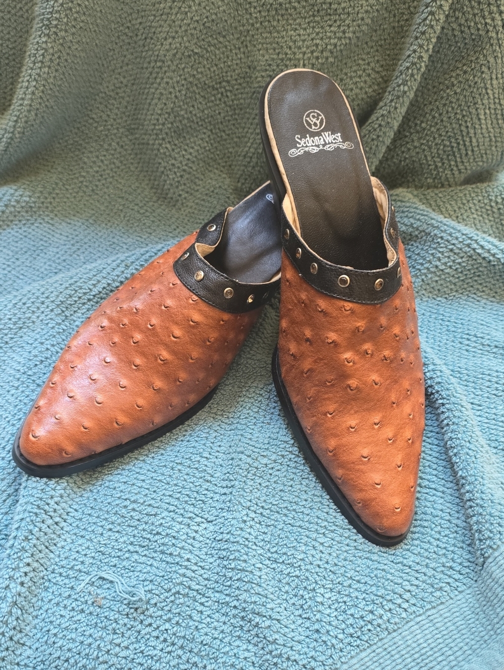 Sedona West Women's Brown Slip-On Leather Mules